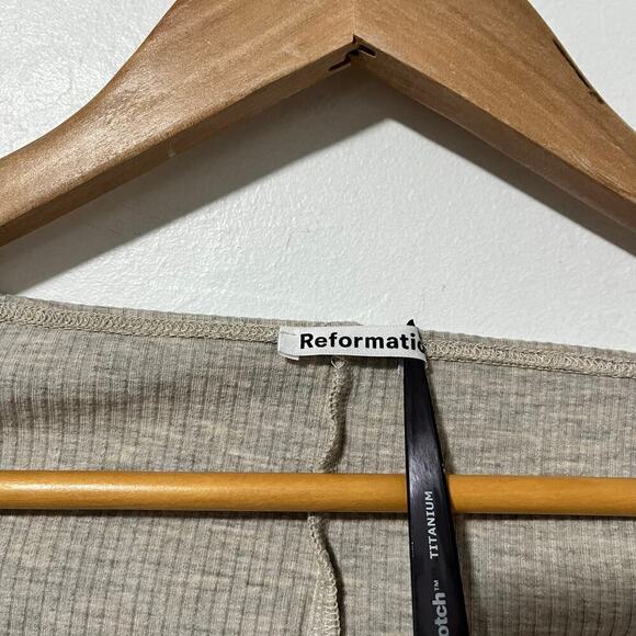 Reformation Pima Cropped Ribbed Top Size S Marble Gray Stretch Long Sleeve - Picture 9 of 9